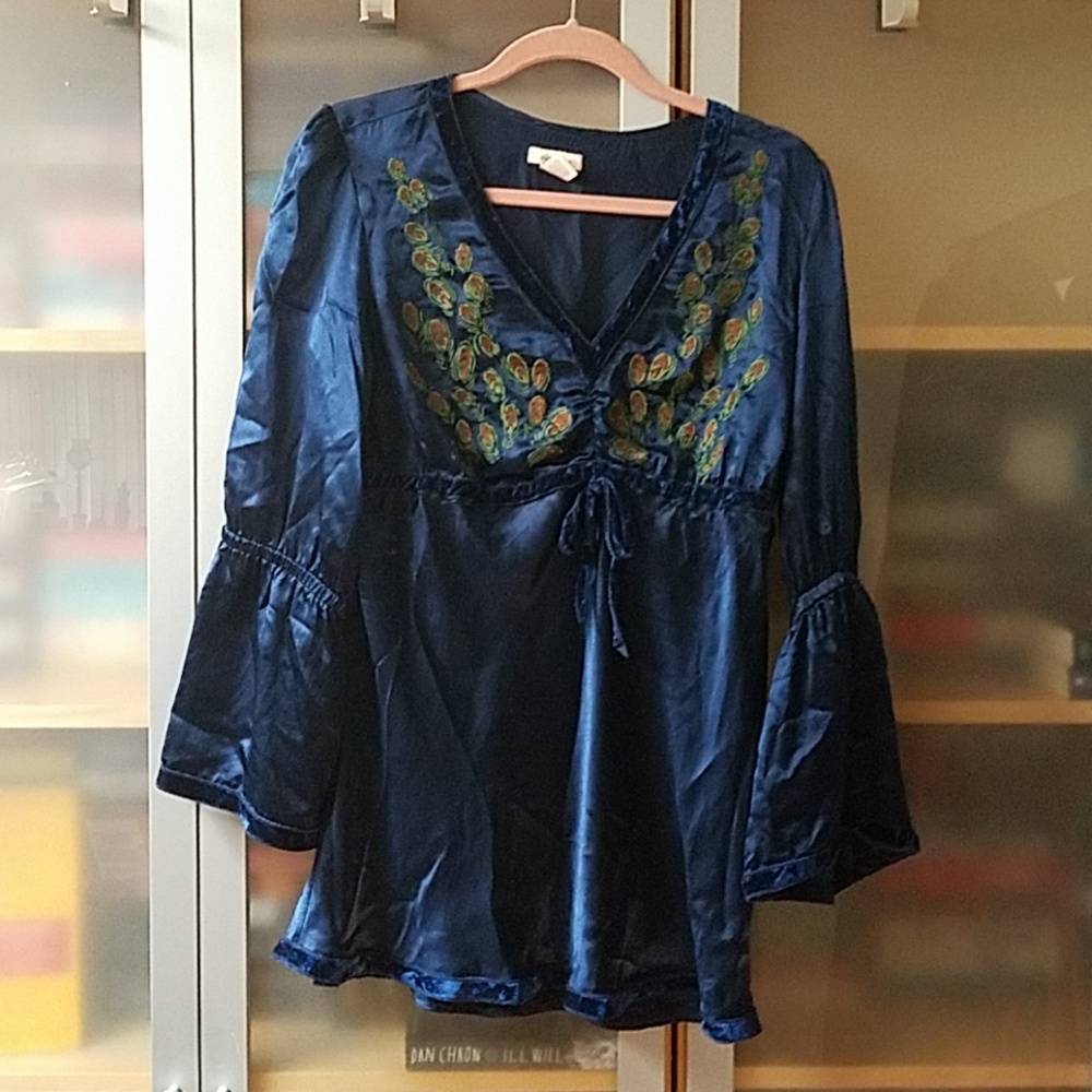 Sundance Peacock Bell Sleeve Top